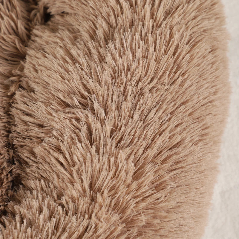 Fluffy Dog Bed for Small & Large Pets β Cozy Sofa-Style Kennel Mat for Dogs & Cats with Soft Blanket Comfort