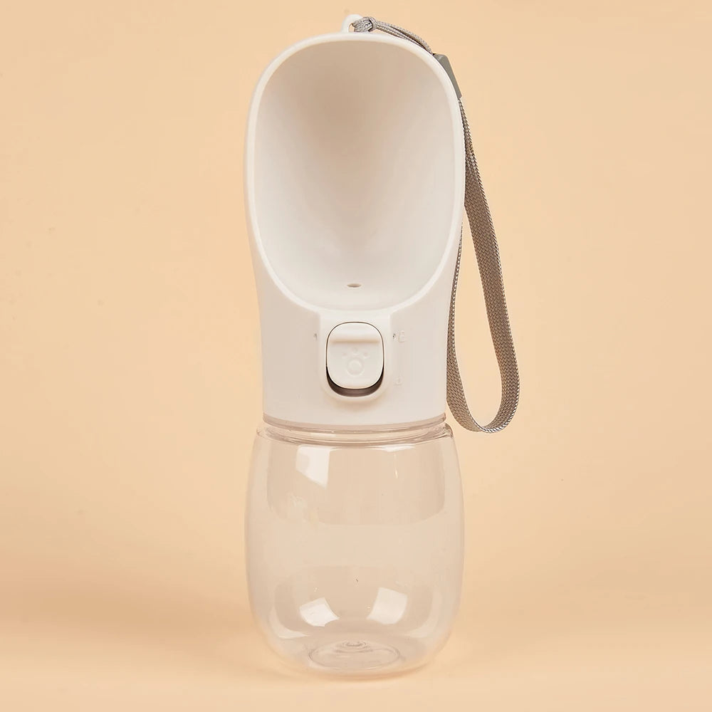 Portable Dog Water Bottle for Travel β Leak-Proof Pet Water Dispenser for Walks, Hiking & Outdoor Use