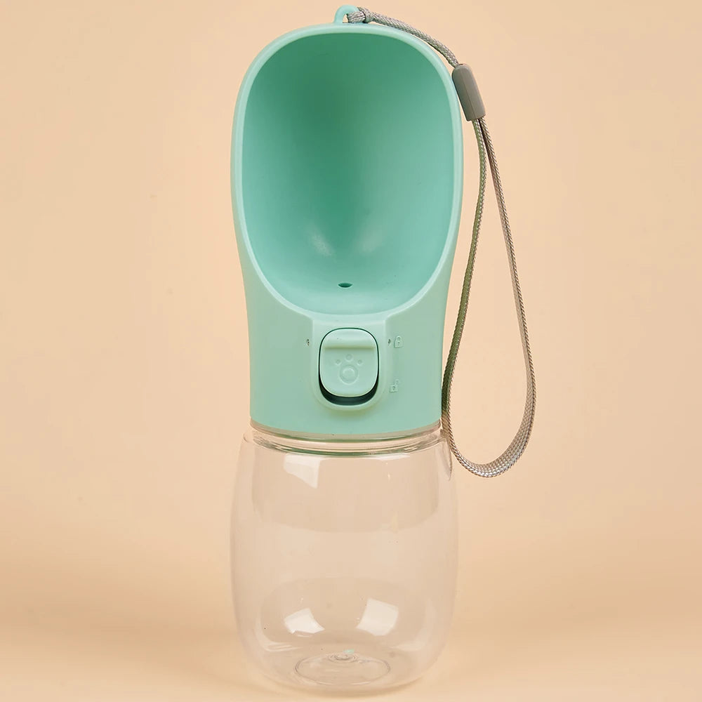 Portable Dog Water Bottle for Travel – Leak-Proof Pet Water Dispenser for Walks, Hiking & Outdoor Use